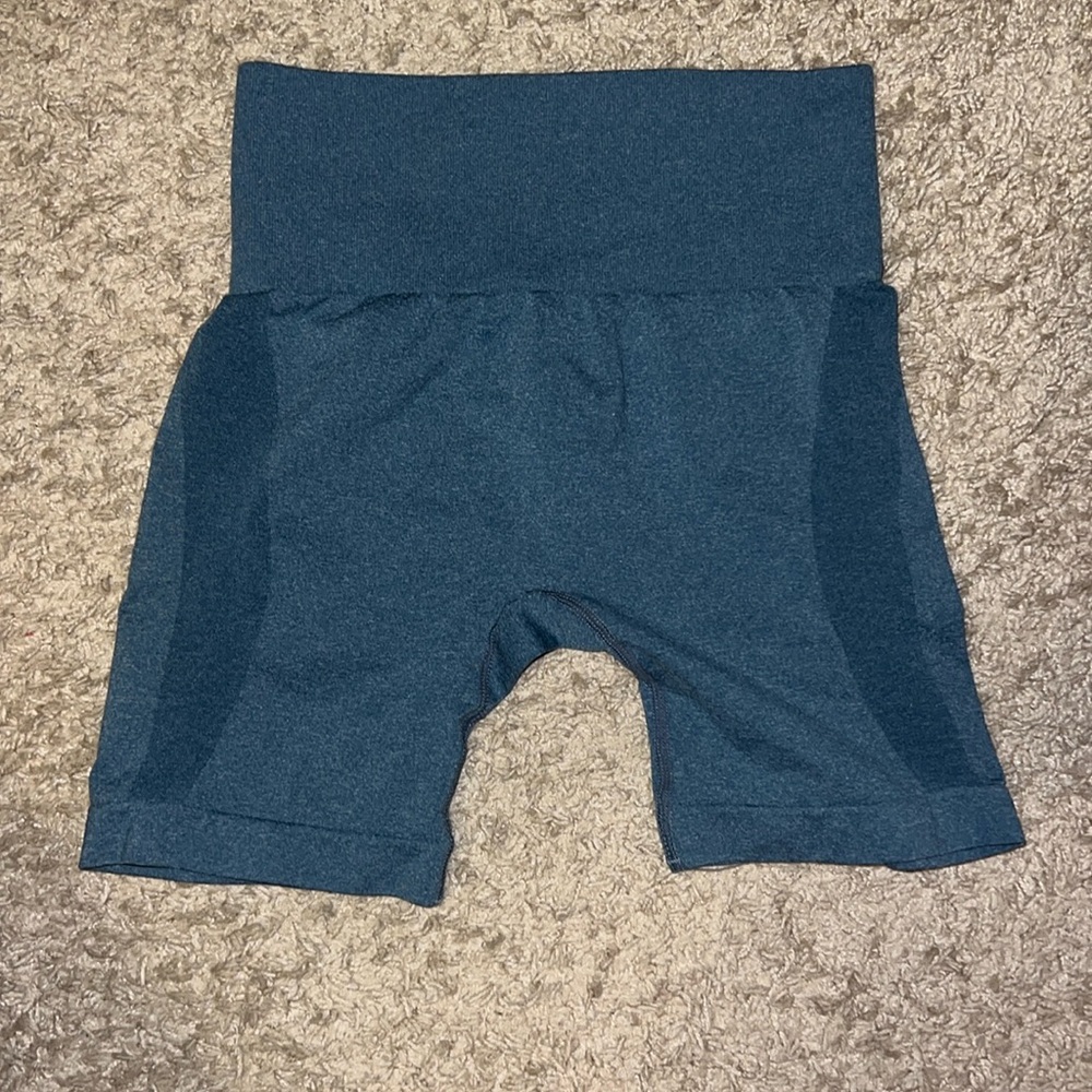 Medium biker shorts